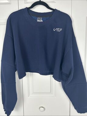 TLF Navy Cropped Crewneck Sweatshirt with White Logo Size XL